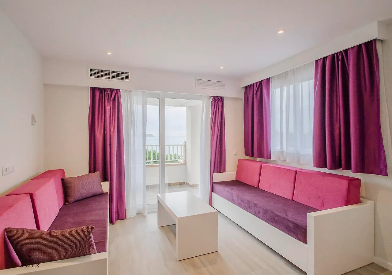 Apartamentos Ponent 파게라