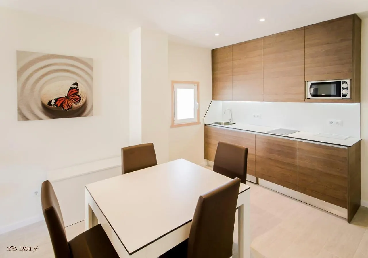Apartamentos Ponent Peguera Aparthotel