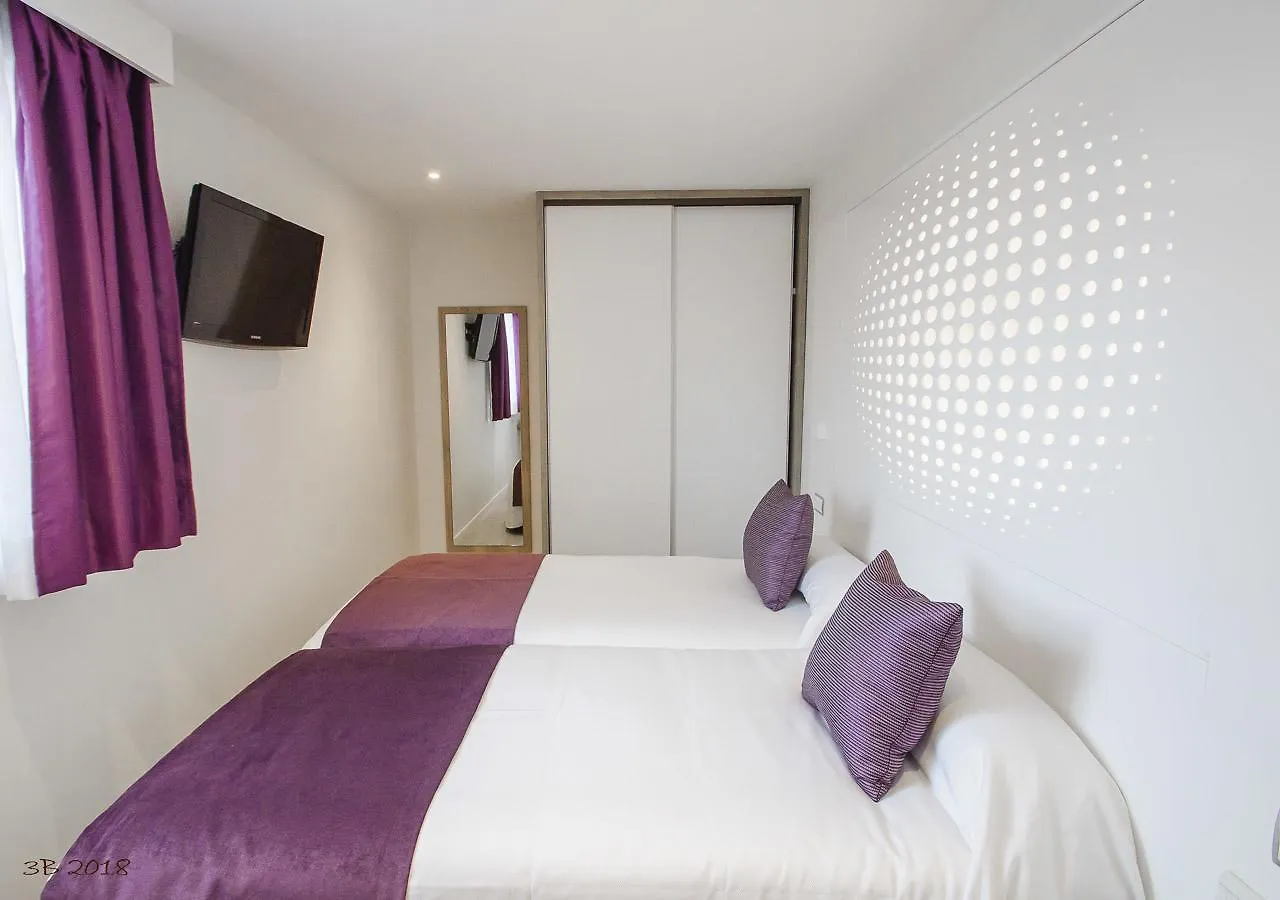 Apartamentos Ponent Peguera Spain