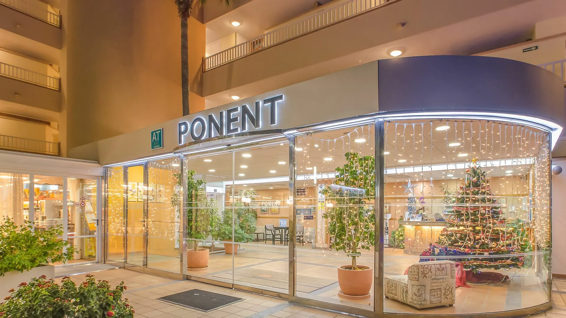 Apartamentos Ponent 파게라